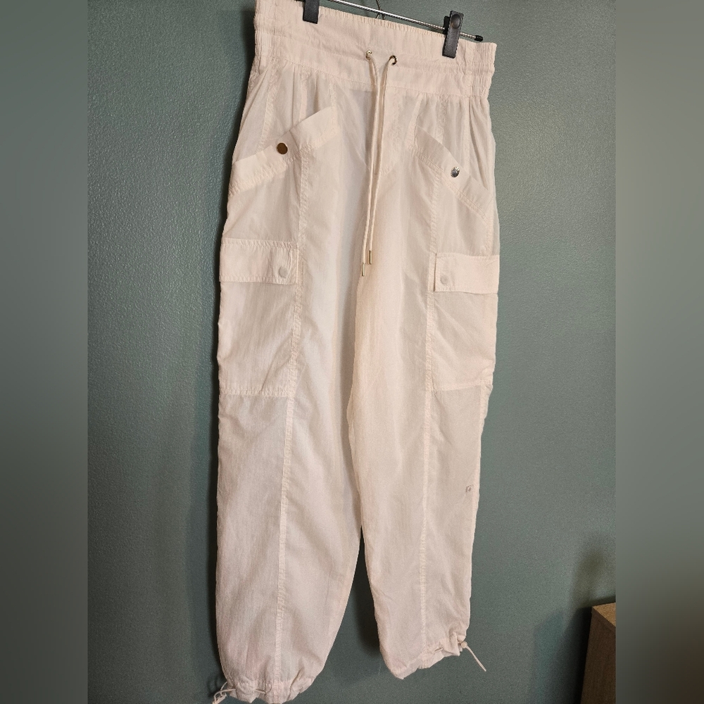 Alicia Keys + Athleta High Waist Cargo Pants